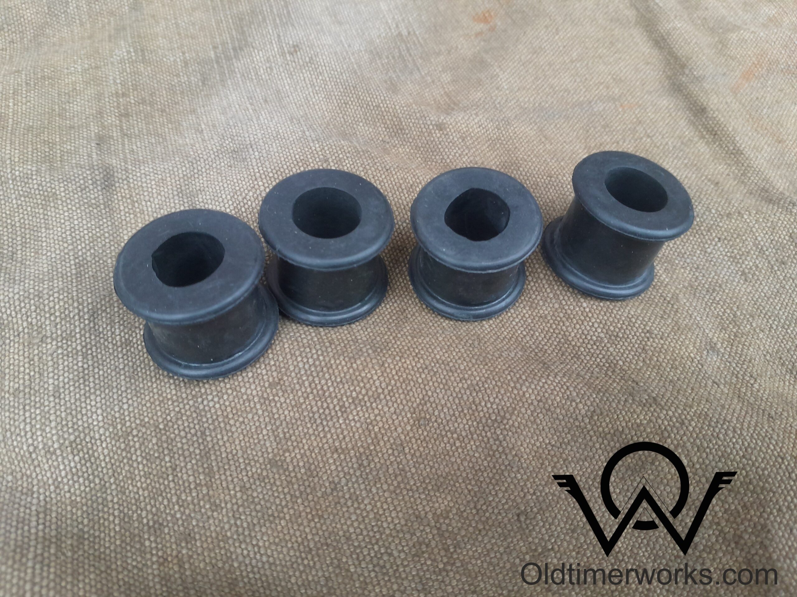 Set of Rear Shock Absorber Rubber Bushings KdF - Image 2